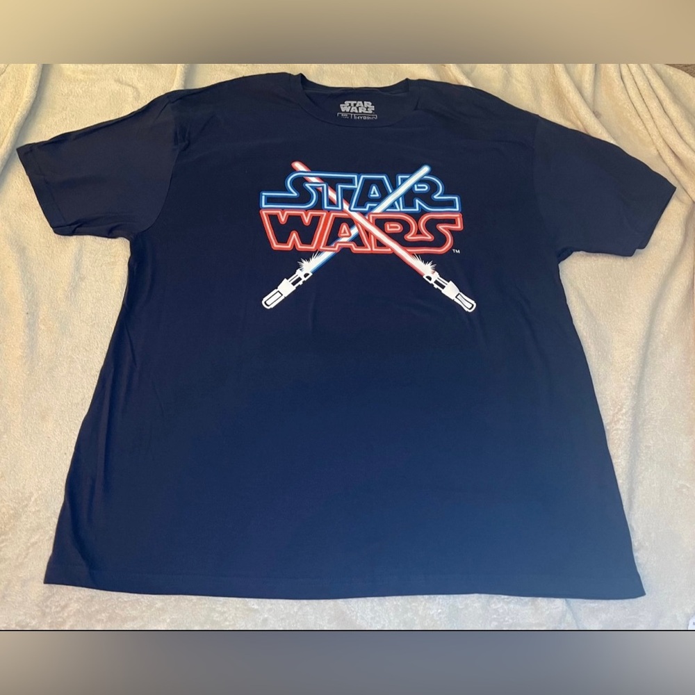 Star Wars Men's Officially Licensed Light Saber Sword Tee T-Shirt XXL New